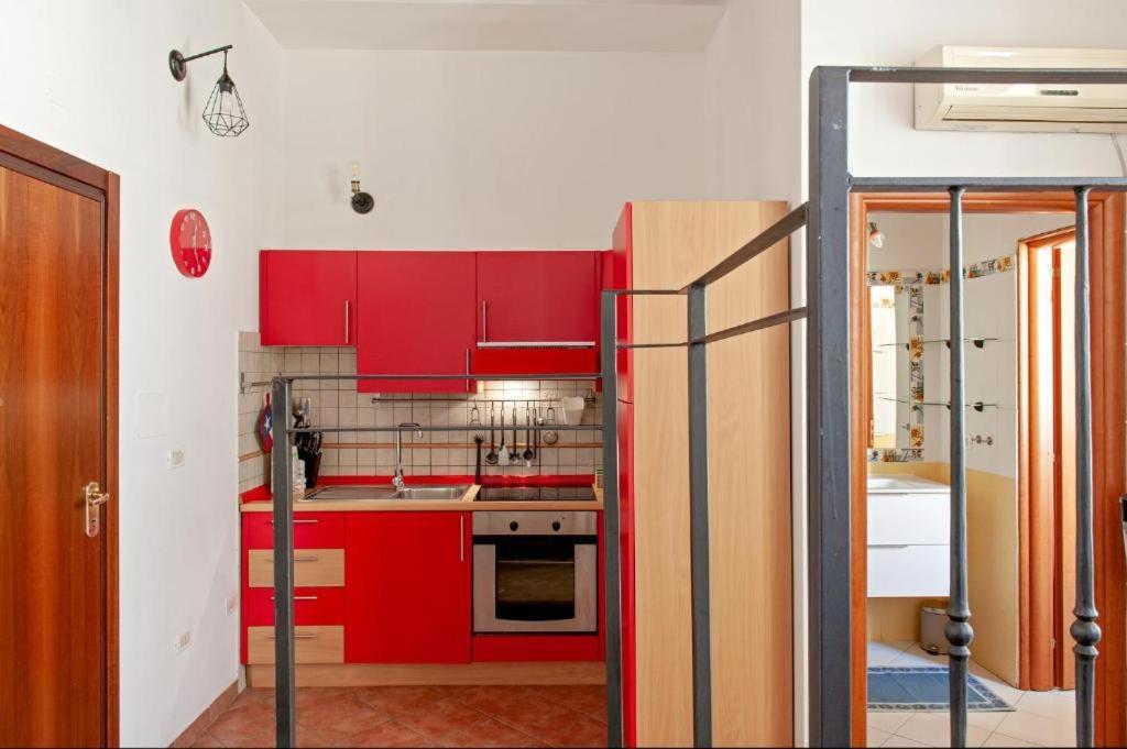 Апартаменты Casa Felicita' Ливорно Экстерьер фото